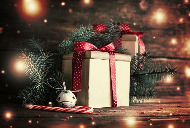 Ako kúpiť dobré vianočné darčeky, ktoré obdarovaných potešia?