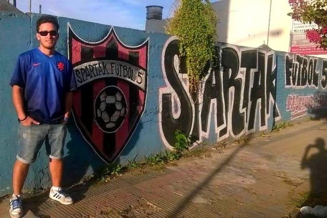 Na futbalovom ihrisku v Argentíne majú znak trnavského Spartaka: Ako sa tam dostal?