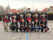 Rangers uvoľnili trón, Kátlovskú hokejbalovú ligu vyhral tím HC 12