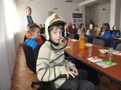 VIDEO: Záchranári upozornili na zneužívanie tiesňovej linky 112