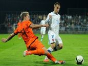 Slováci podľahli Holandsku, Mikovič odohral takmer celý zápas