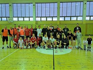 Z futbalistov sú už tatkovci: Turnaj štyroch kociek vyhral tím Jakimovski