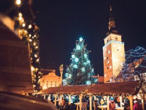 Adventné trhy otvorí Katka Koščová, budú aj škriatkovia a návrat do stredoveku