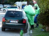 VIDEO: Antraxový poplach z tescomúky a octa vystrašil ulicu