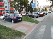 V Trnave už nechcú budovať parkovacie miesta na úkor zelene