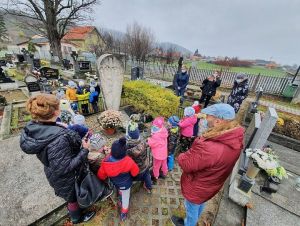 V Smoleniciach si pripomenuli rodáka z obce, ktorý vynašiel padák