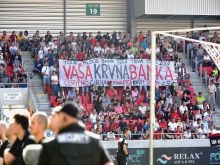 Fanúšikovia Spartaka po návšteve Varšavy mieria do trnavskej nemocnice