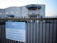 Vo Vajslovej doline si vydýchnu, výrobca bazénov významne zníži emisie aj zápach