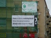 Mladí sa pýtajú, prečo musel arcibiskup Bezák odísť