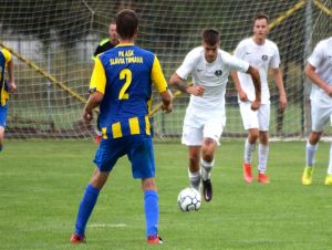 Futbal, 8. liga A: Slávia remizovala v Bielom Kostole, Modranka v Suchej
