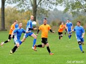Futbal, 8. liga III. A: Vo Vlčkovciach sa nedohralo, hráč Opoja inzultoval rozhodcu