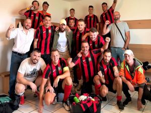 Futbal, 9. liga: Bíňovce oslávili hody víťazstvom, Trstín sa zapotil v Lovčiciach