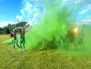 Futbal, 8. liga A: Križovany si postrážili druhé miesto, Modranka vyhrala derby