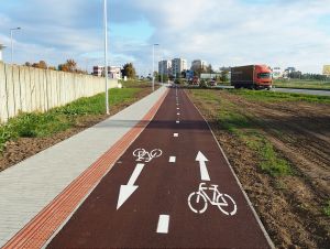 Po novej trnavskej cyklocestičke k Hrnčiarovciam už jazdia cyklisti