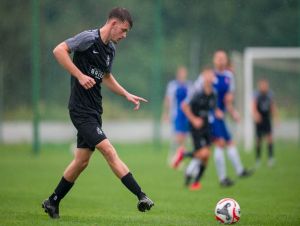 Futbal, 9. liga: V Ostrove sa nedohralo, béčko Vrbového vysoko vyhralo