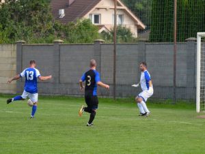 Futbal, 7. liga: Bučany zastavili Červeník, Madunice úradovali vo Zvončíne