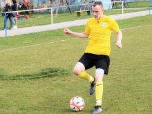 Futbal, 7. liga A: Modranka strelila Bíňovciam šesť gólov, Bučany vyhrali v Bohdanovciach
