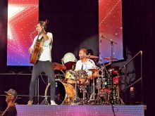 Trnavský spevák Bystrík vydal nový album Hej, dievča