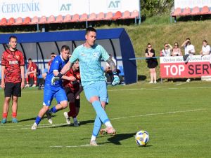 cervenik_szekely_260503.JPG