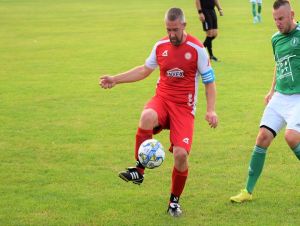 Futbal, 8. liga B: Drahovce zdolali Veľké Kostoľany, Zavar porazil Chtelnicu