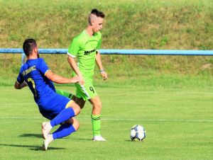 Futbal, 6. liga: Zeleneč porazil Pečeňady, Madunice nestačili na Červeník