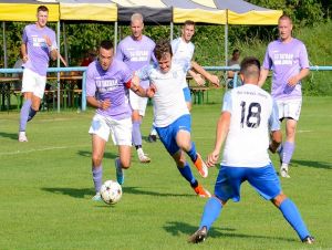 Kam za futbalom? Šúrovce privítajú v derby Siladice, do Košolnej príde Suchá