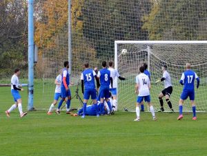Futbal, 5. a 6. liga: Cífer bodoval naplno, Horná Krupá s remízou