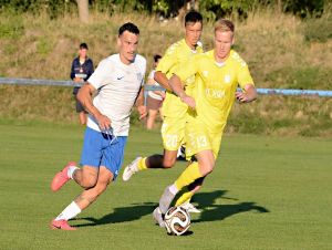Futbal, 5. a 6. liga: Cífer vydrel remízu, v Hlohovci divoká remíza