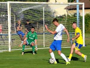 Futbal, 5. a 6. liga: Ježov hetrik podčiarkol víťazstvo Cífera