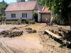 Peniaze z krízového fondu pôjdu aj do Bíňoviec, Zelenča, Majcichova a ďalších obcí