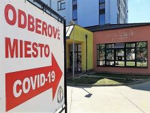 Okres Trnava je na semafore COVID-19 červený, hygienici sprísňujú opatrenia