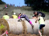 Na Bezovci mal premiéru crossrace, vytrvalci bojovali v náročných disciplínach