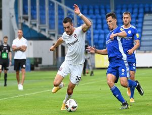 Spartak mal Senicu na lopate, babráckym spôsobom prišiel o všetky body
