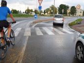 Polícia hľadá svedkov nehody, pri ktorej sa zranil 80-ročný cyklista