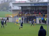 Futbal, 6. liga: Majcichov vyhral v Hornej Krupej, Voderady porazili Zeleneč