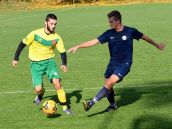 Futbal, 6. liga: Majcichov zakopol s Dolným Lopašovom, Dechtice vyhrali v Zavare