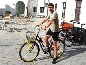 To je výkon! Martin Valica najazdil do práce na bicykli vyše 2000 kilometrov