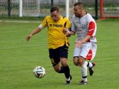 Kam za futbalom? Špačince hrajú s Bielym Kostolom, Slávia v derby vyzve Modranku