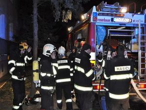 V Trnave na Zelenečskej ulici horel  balkón ubytovne