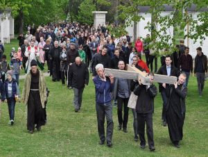 Na Veľký piatok bude v Trnave tradičné nesenie krížov