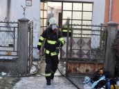 FOTO: Hasiči zasahovali v Hrnčiarovciach, horel starší dom