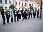Na protest ohľadne výstavby pri lesoparku prišlo len niekoľko desiatok ľudí