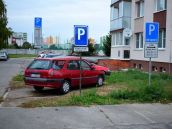 Obyvatelia sídliska na Koniarkovej platia mestu dane, dostatočné služby nedostávajú