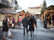 FOTO: Vianočné trhy sa začali, priniesli viacero noviniek