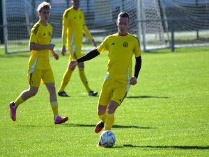 Futbal, 8. liga B: Zavar aj Dubovany vyhrali, Dechtice zdolali Trakovice