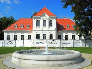 Pracháreň je pred dokončením, Emmerova vila ešte nie. Chystá sa obnova ďalšej pamiatky