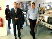 Poslanci parlamentu za KDH navštívili podniky i vysokoškolákov