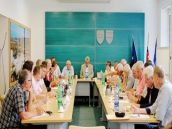 Mimoriadne zasadnutie poslancov v Hlohovci: Rozhodnú čo s Vinohradskou ulicou