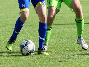 Futbal, 9. ligy: Buková remizovala s Bíňovcami, Dolný Lopašov dal sedem gólov