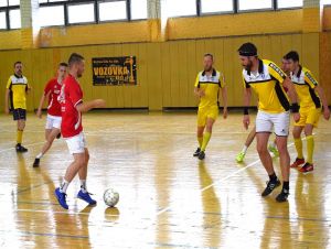 Okresnú futsalovú ligu obnovili, po prvom kole vedie Merkúr Trnava